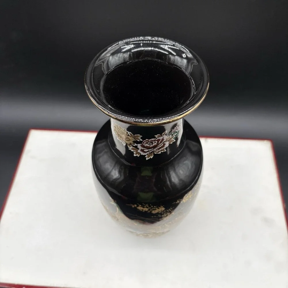 Peacock Vase Black 10.5